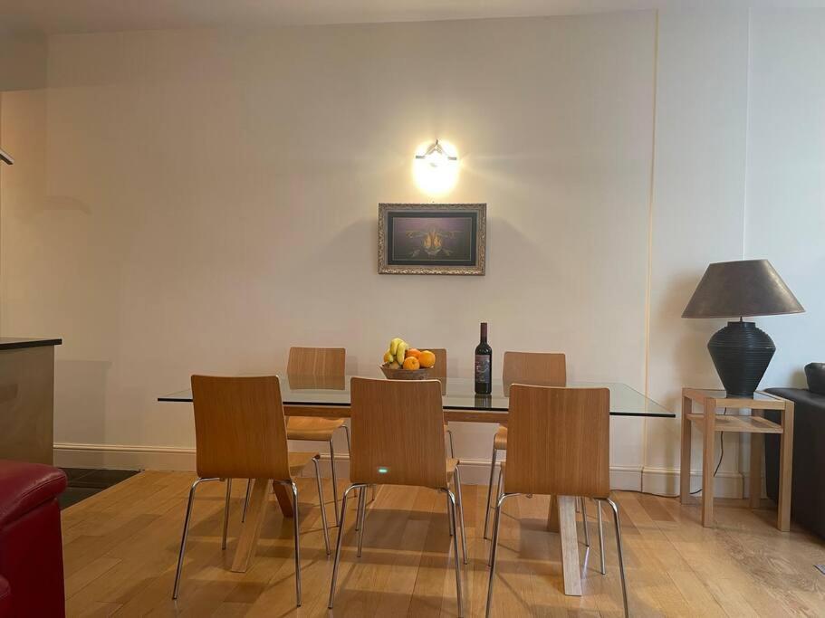 Luxurious Serviced Apt Next To The City Of London And Tower Bridge Apartamento Exterior foto